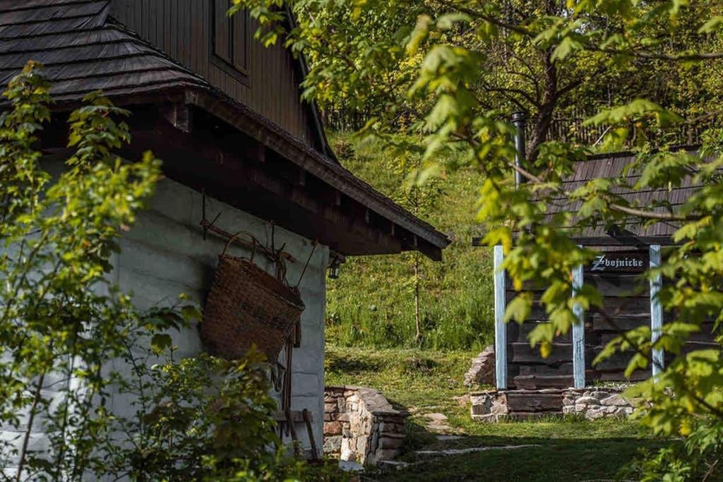 Villa Zbojnícke Chalúpky Cavoj Exterior foto